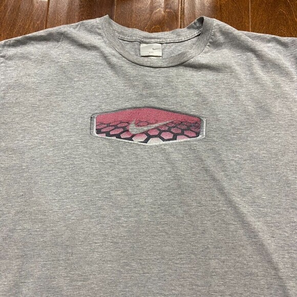 Nike Athletics Y2K Vintage Gray Red Graphic T-Shirt Distressed Men's Size XXL - Picture 2 of 8